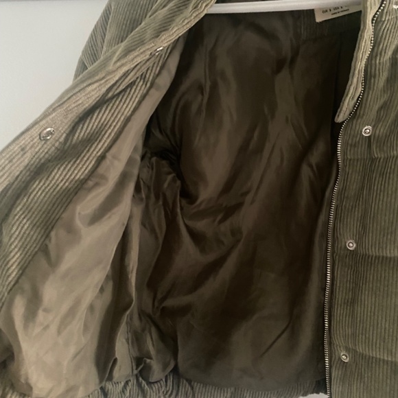 Jacket - Picture 4 of 4